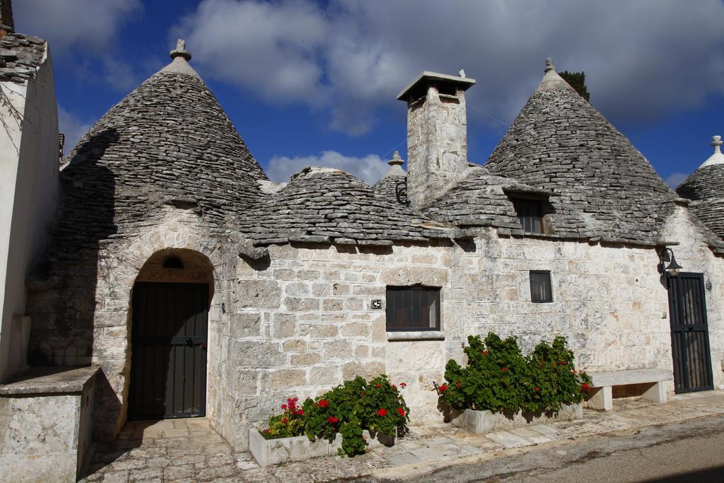 Отель Trulli Pietra Preziosa Мартина-Франка Номер фото